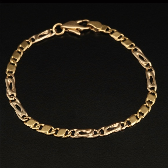 18kt Fancy Figaro Chain Bracelet - Picture 4 of 8